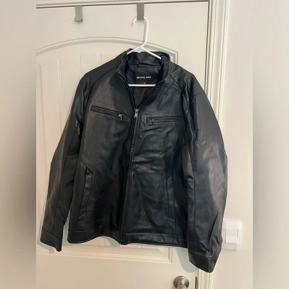 Michael Kors Leather Jacked - Picture 3 of 6